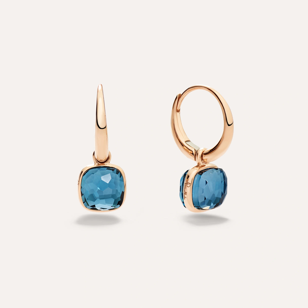 Orecchini Nudo Mini in Oro Rosa e Topazi Blu London-Orecchini-POMELLATO-Gioielleria Granarelli
