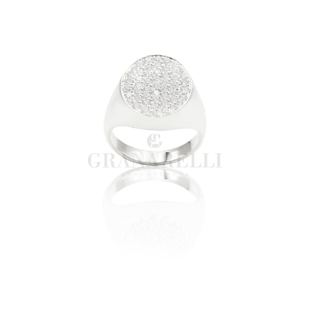 Anello Chevalier con pavè di Diamanti in Oro Bianco