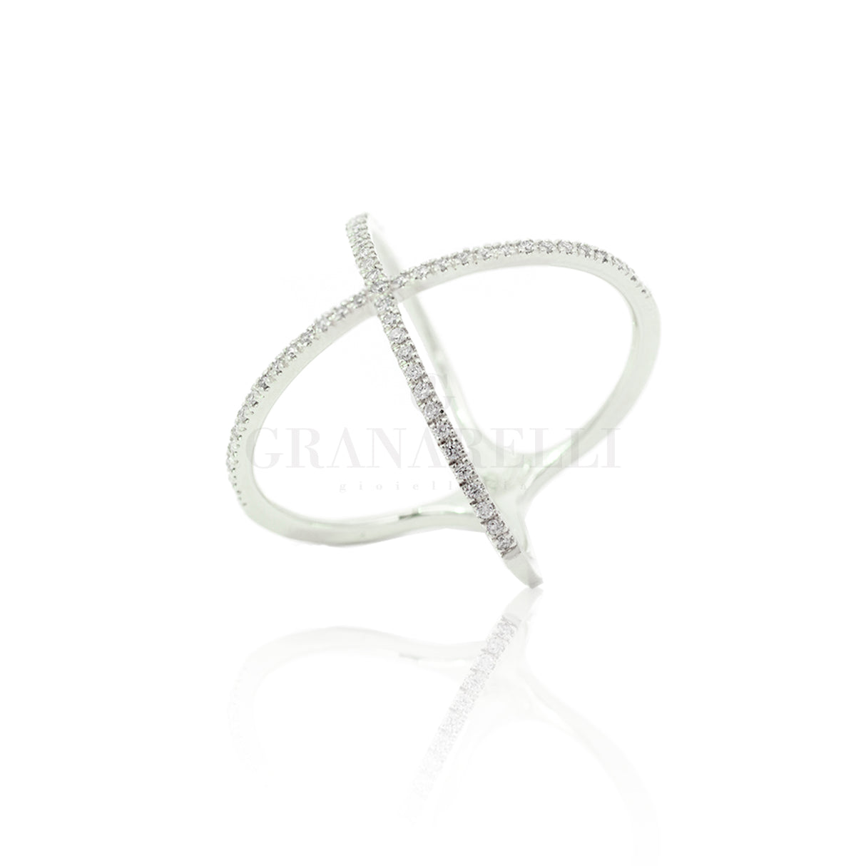 Anello fedina incrocio di diamanti in Oro bianco