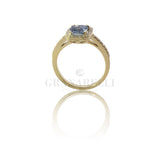 Anello in Oro giallo con Zaffiro 1.52kt e contorno di Diamanti