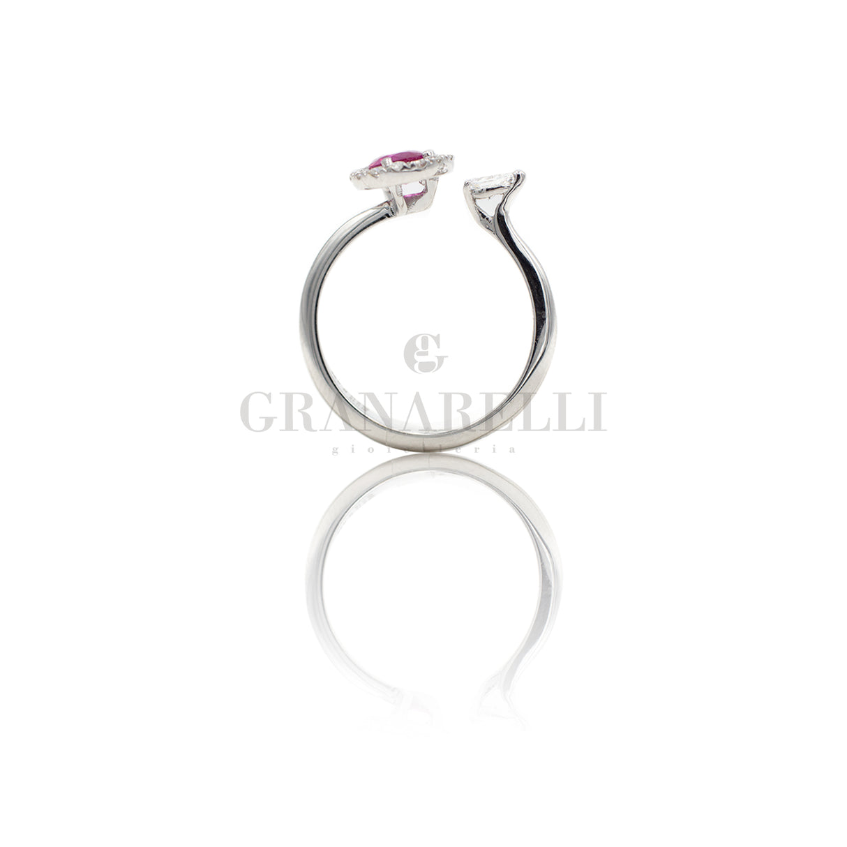 Open ring with ruby ​​drop and white gold diamonds