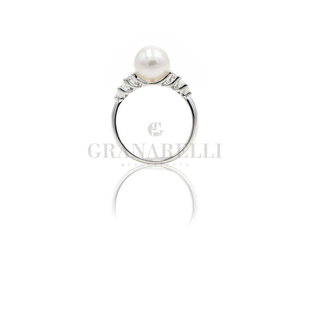 Anello con Perla e Brillanti
