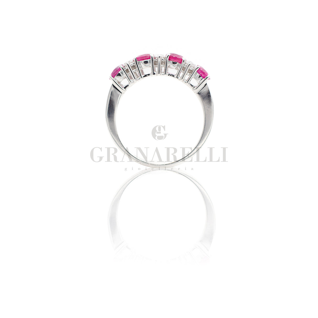 Anello Fedina In Oro Bianco con 4 Rubini Ovali e Diamanti