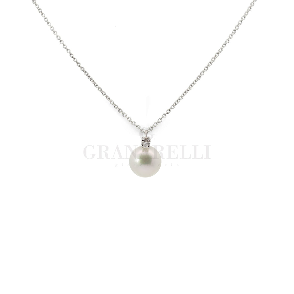 CHRIST CHRIST with pearl Ø 9/9.5 and white gold diamond