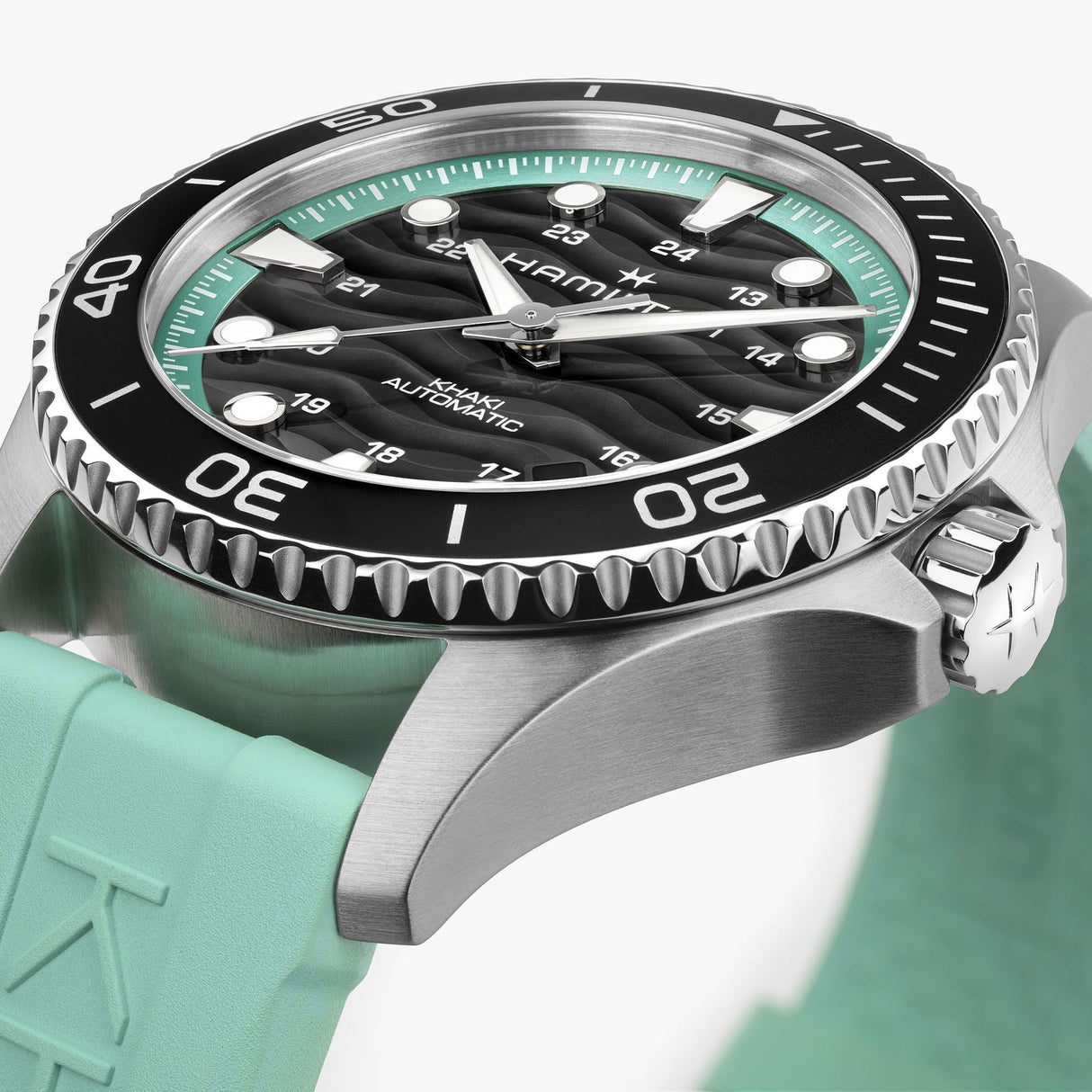 Khaki Navy Scuba Automatico Verde Acqua 40mm