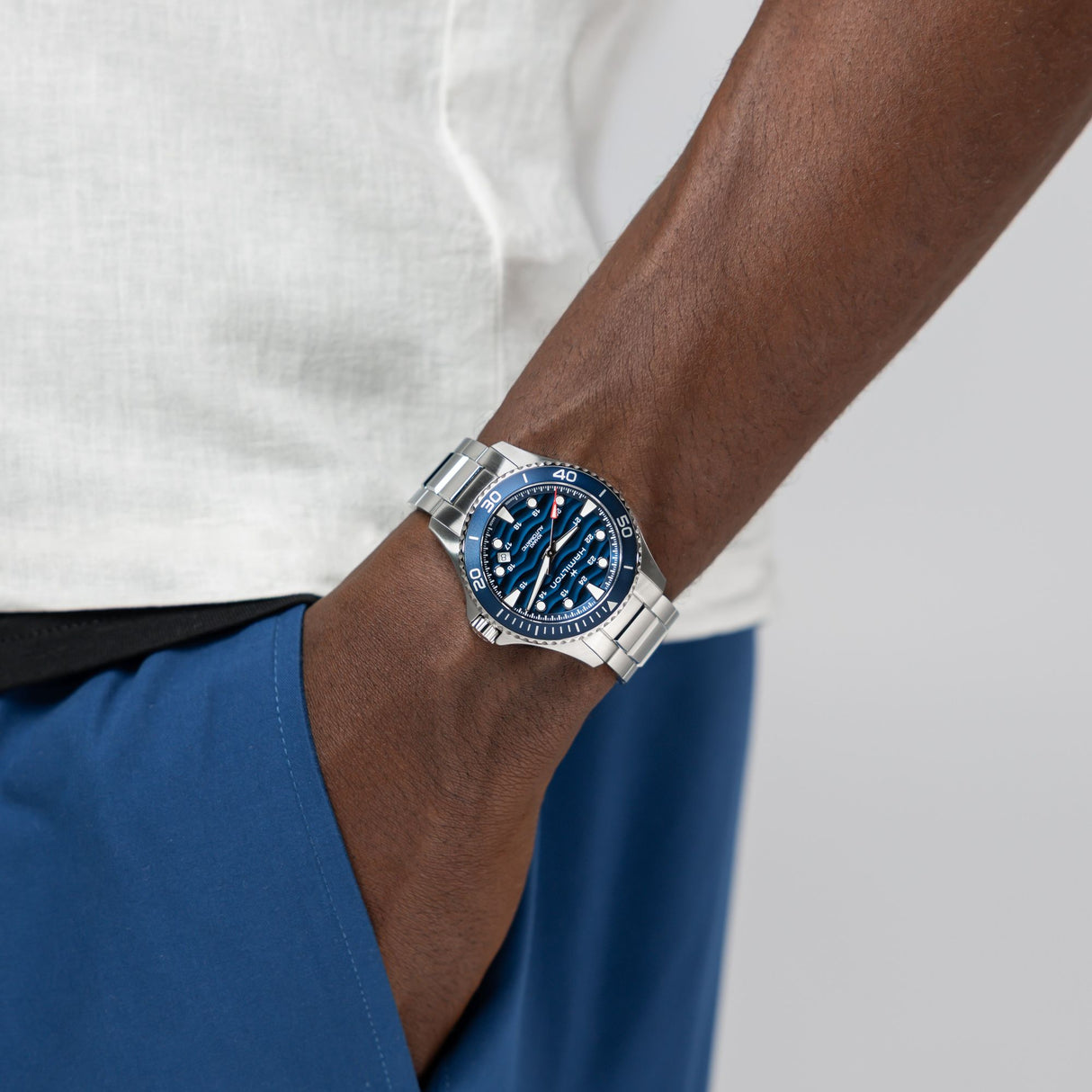 Khaki Navy Scuba Automatik Blauer Stahl 40 mm
