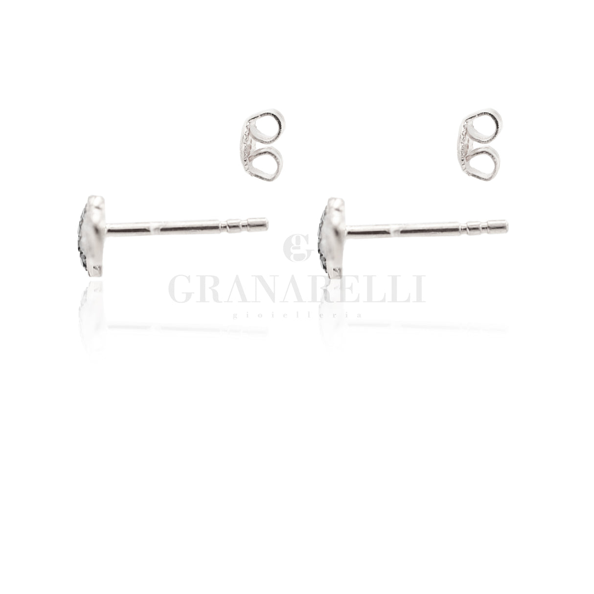 Earrings 2 hearts and white and black diamonds in white gold
