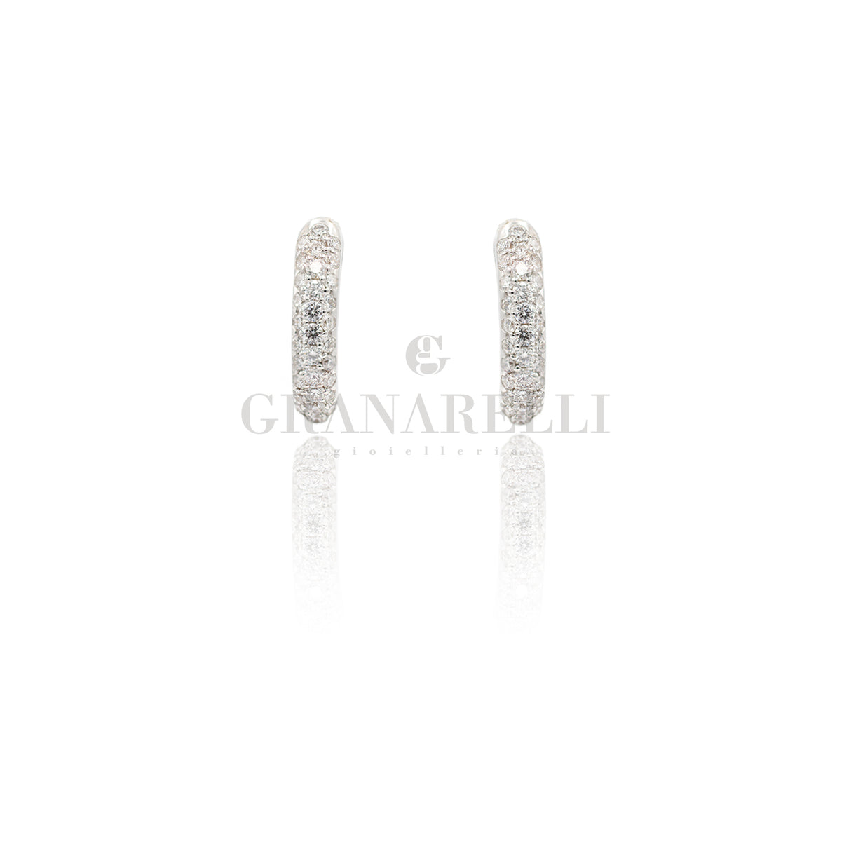 Orecchini Cerchietto Pavé Ovale Oro Bianco e Diamanti