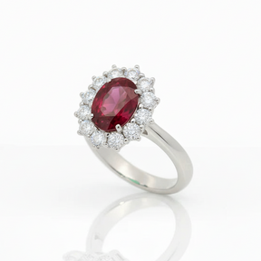 Ring ruby three-quarter 45 degrees
